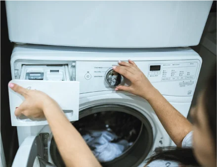 choose a gentle detergent to wash tote bag